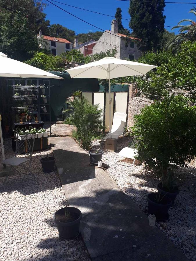 Apartments Petra 23 Mali Lošinj Exterior foto