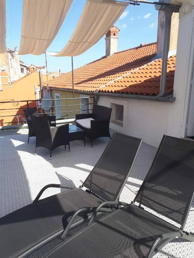 Apartments Petra 23 Mali Lošinj Exterior foto